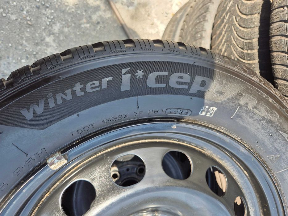 Roti Jante Anvelope IARNA 205/60/16 OE VW SKODA SEAT AUDI 5x112 2023