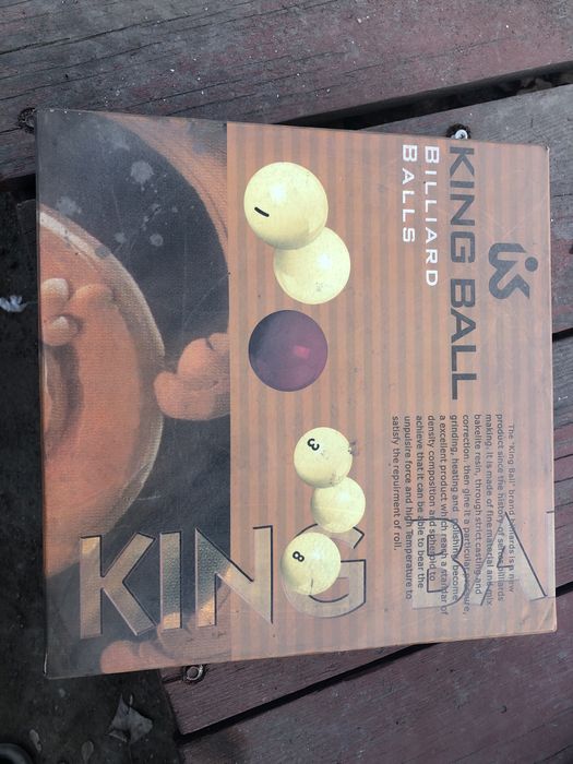 Продается бильярдный шары