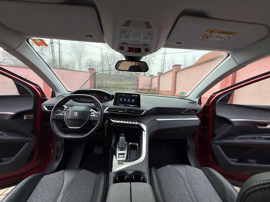 Peugeot 3008 2018 • 1.2 PureTech 130CP • Automat • Cameră Marșarier •