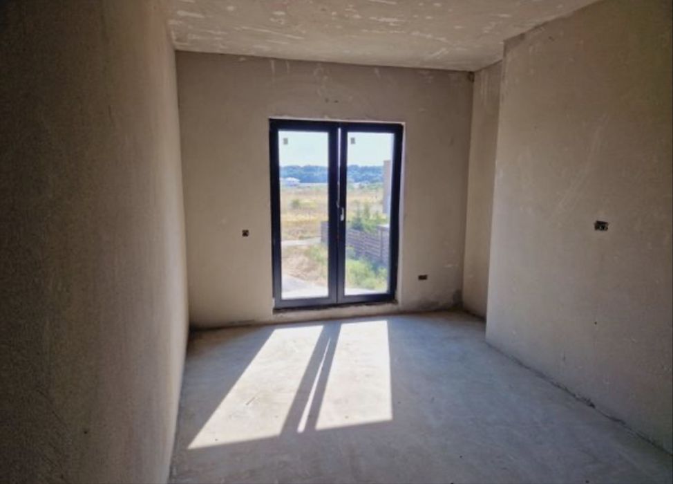 Tencuiala mecanizata