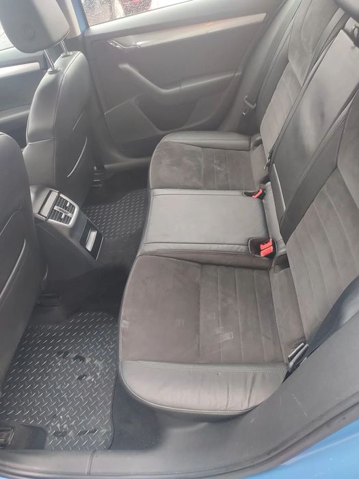 Interior semi-piele / Volan/ Tapiterie plafon Skoda Octavia 3 Break 2013