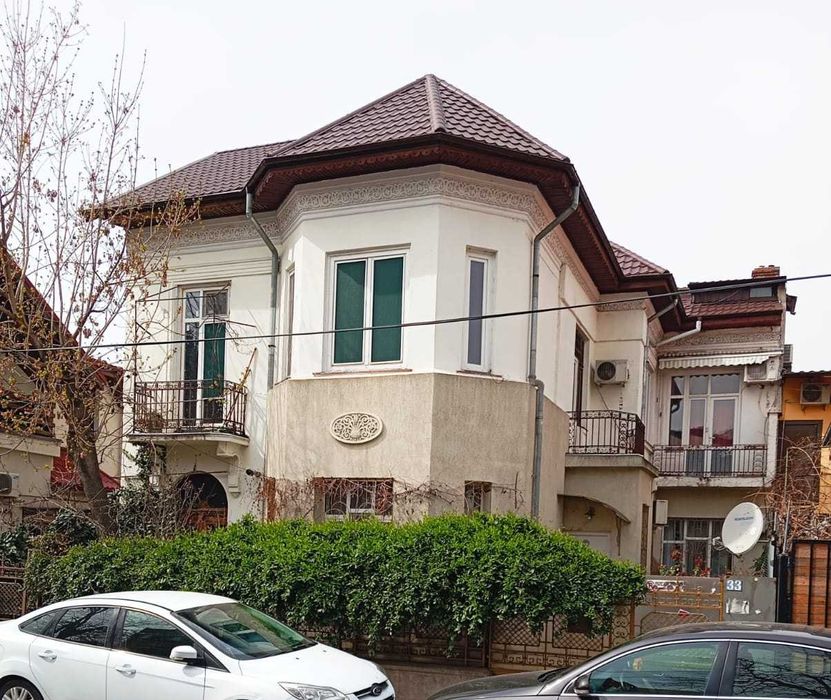 Particular vand vila P+1+M zona Vitan Dudesti