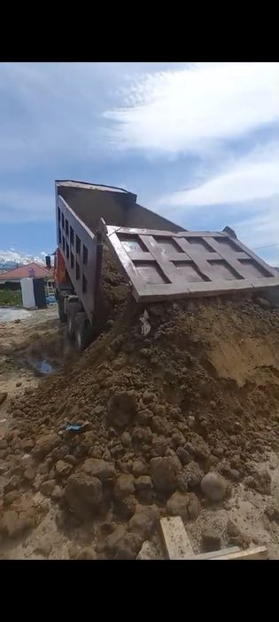 Камаз хоба доставка пгс, засыпка грунт, песок, сникерс,  балас чернозе