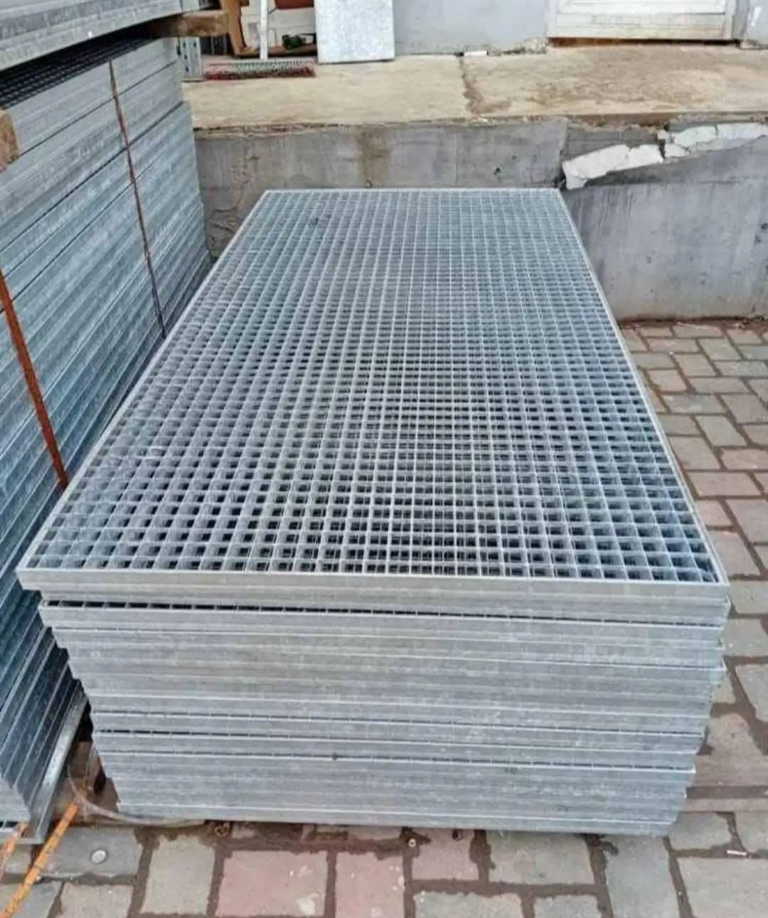 Grătare zincate galvanizate