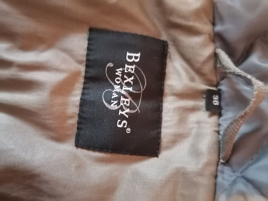 Geacă damă (mărimea 38)