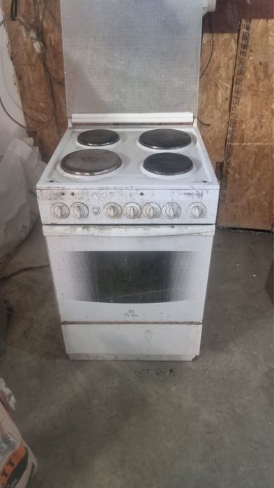 Электрическая плита