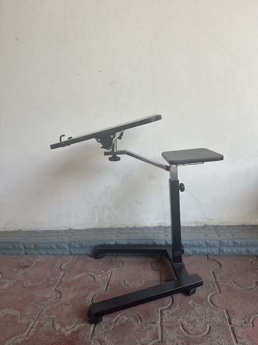 Стол для ноутбука UniStor ITTON с подставкой для мыши – б/у, 26 000₸