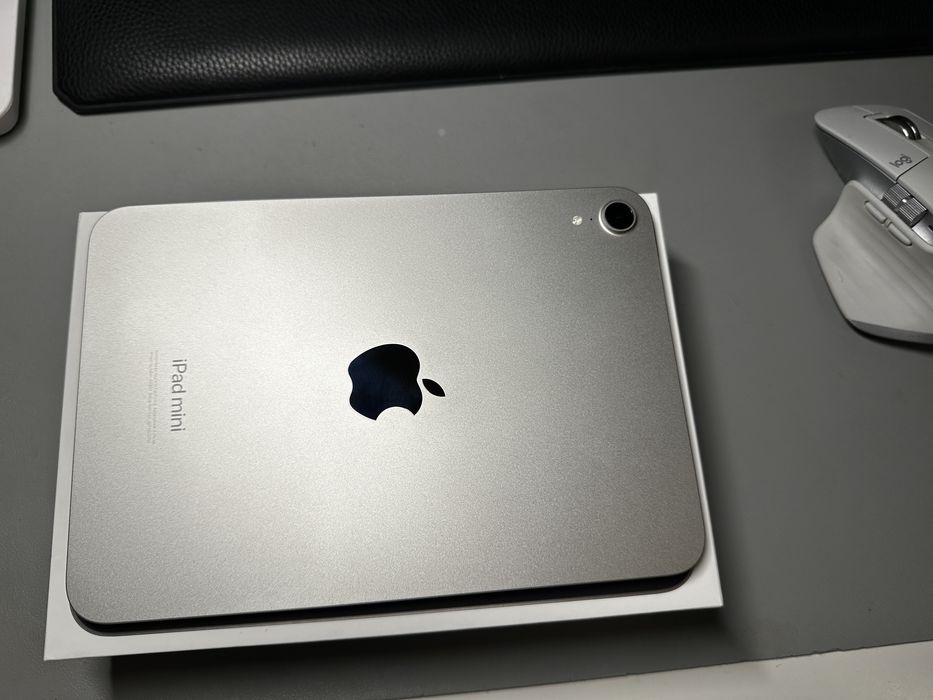 iPad mini 7 (2024)