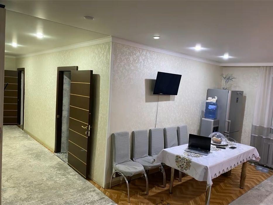 Продам два дома