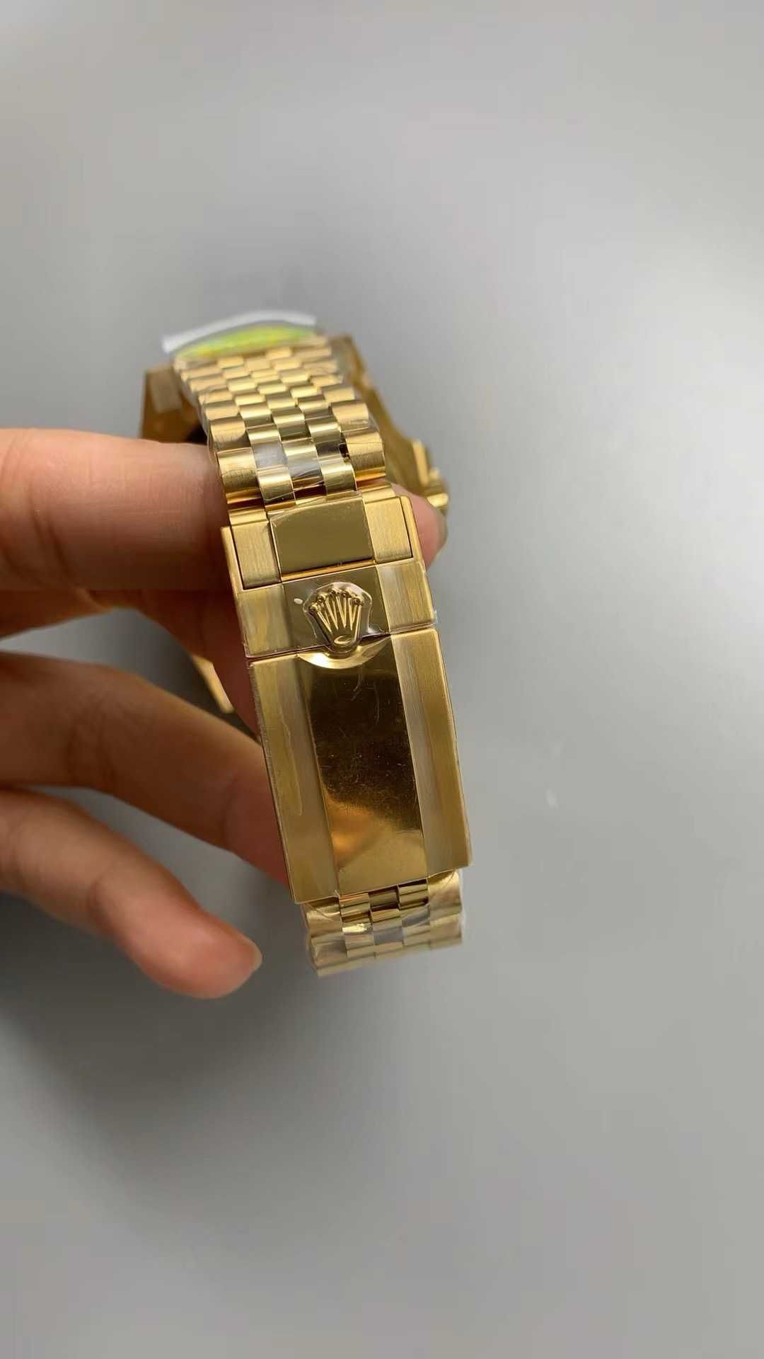 Rolex GMT-Master II / 18k Жълто Злато Юбилейна Гривна / 40MM 2025