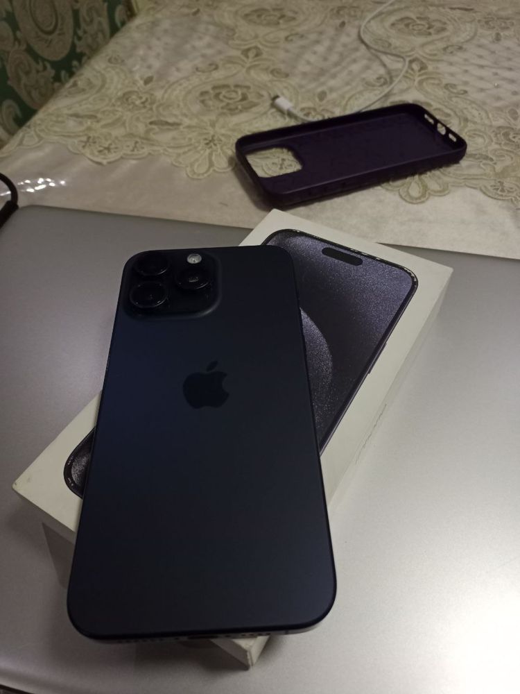 iPhone 15 pro max 256 gb