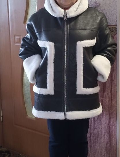 Продам куртку осень - весна