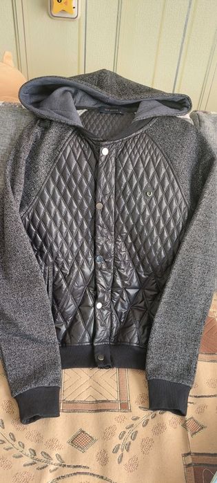 Мужской бомбер. Новый. Демисезон