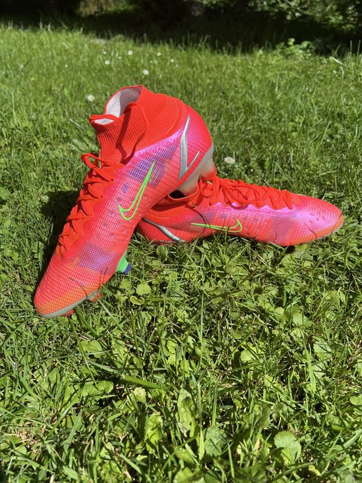 Ghete fotbal nike mercurial superfly 8 elite