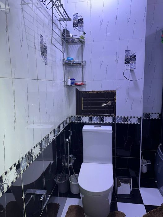 Продается 2 ком квартира на Чиланзар 6 кв около метро Мирзо Улугбека