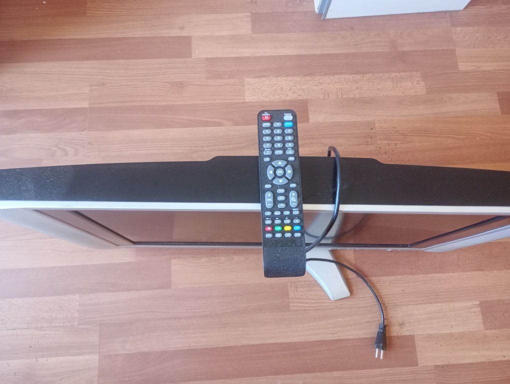 Продавам Телевизор ACER