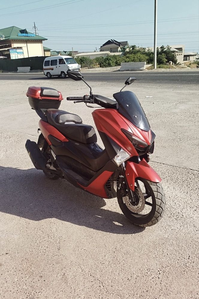 Yamaha s max SKUTER SOTILADI 150cc yangi mator qilindi
