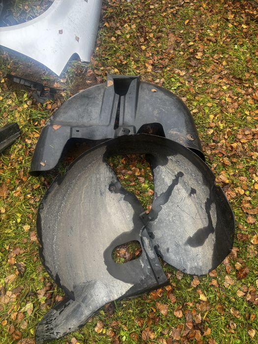 Carenaj fata spate stanga dreapta Volkswagen Vw Touran pre facelift