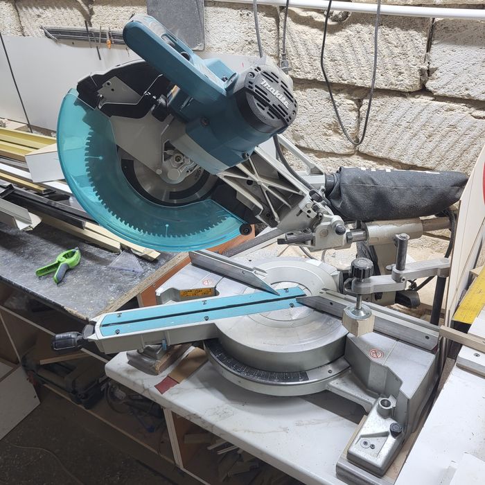 Углорез Makita DXT Профисиональная