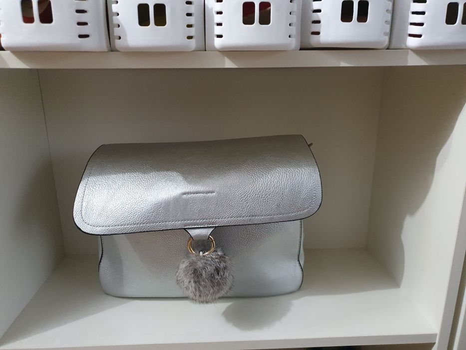 Geanta dama in stare excelenta