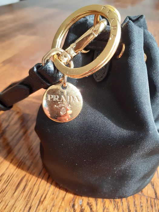 Аксесоари за чанти, 
Prada
Ключодържател Re-Edition 1978