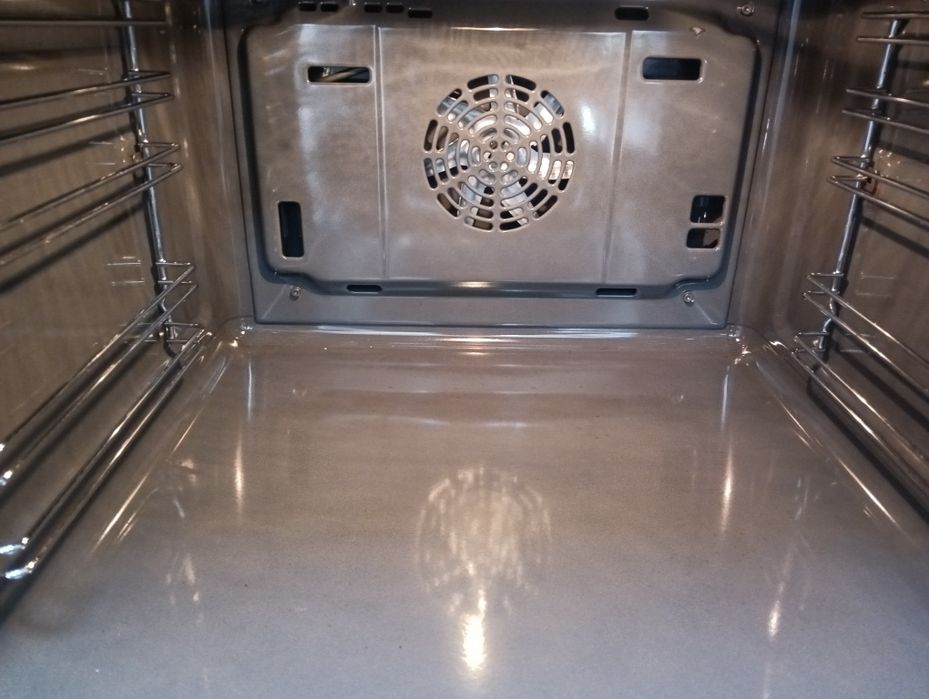 Иноксова свободно стояща печка с индукционни котлони SIEMENS  Гаранция