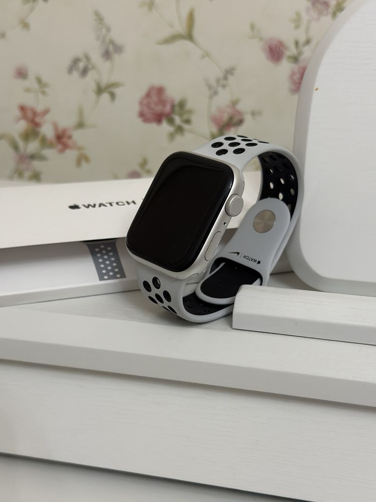 Apple watch Nike