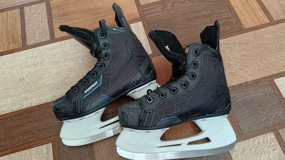 Продам коньки Nordway,размер 33 в отличном состоянии