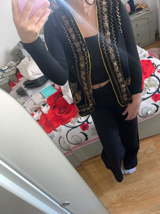 Vestă tradițională