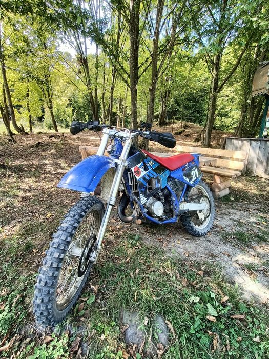 Vând Cross Yamaha yz 125 2t