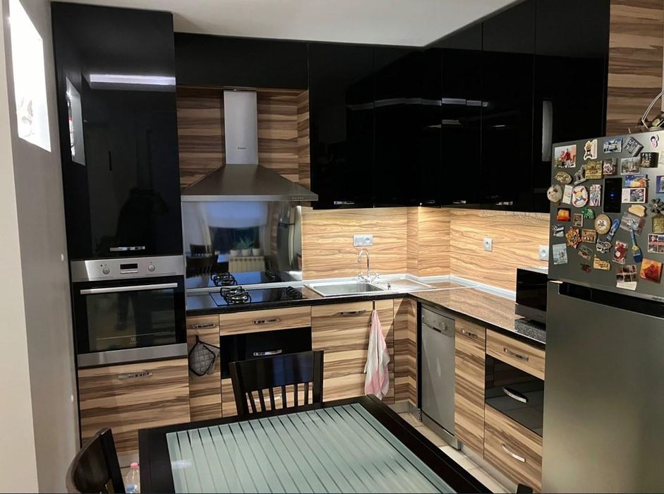 Дава се под наем Тристаен апартамент в София, Карпузица - 96 кв.м за 750 € - Снимка #2