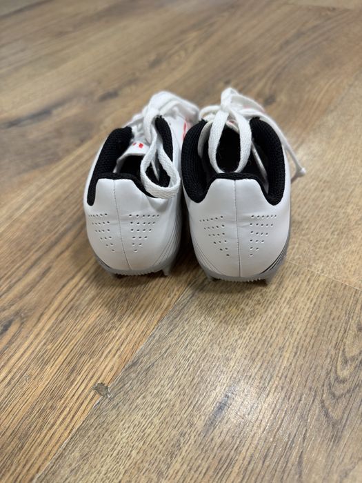 Бутонки Adidas Messi