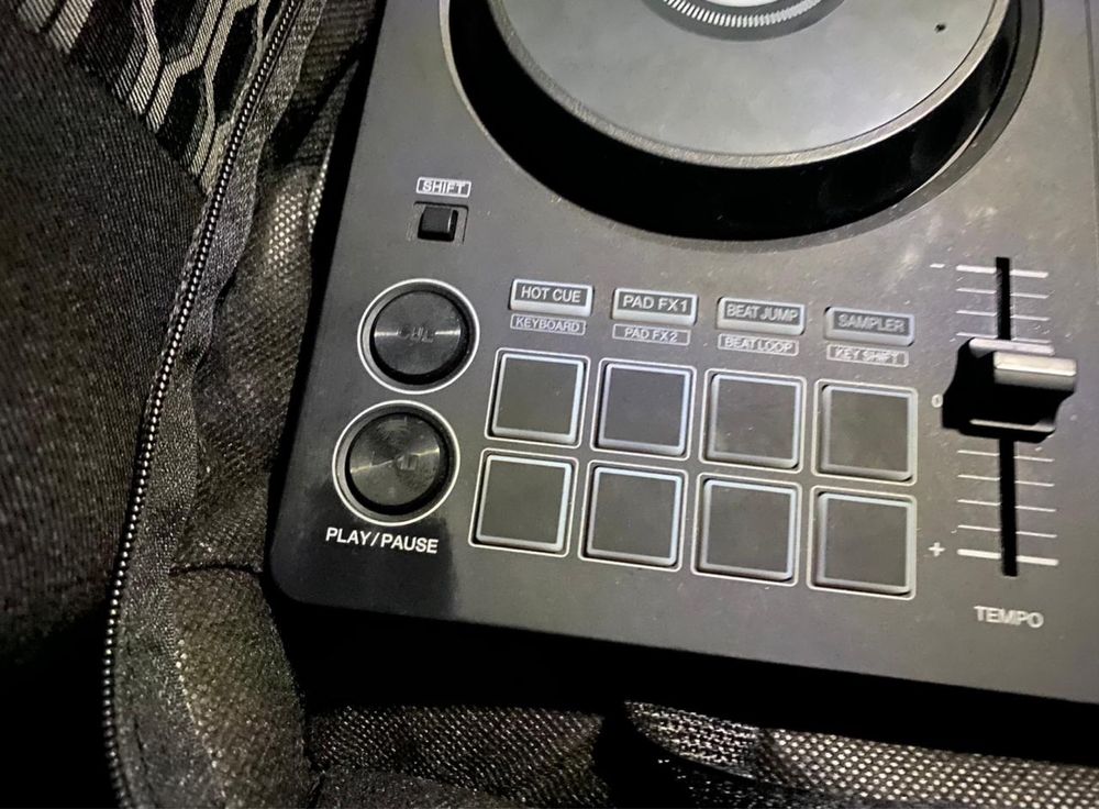 Pioneer DDJ FLX4 + сумка