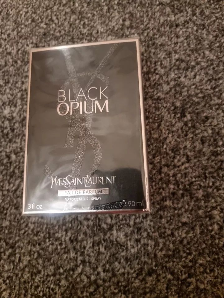 Black Opium Ysl Femei parfum