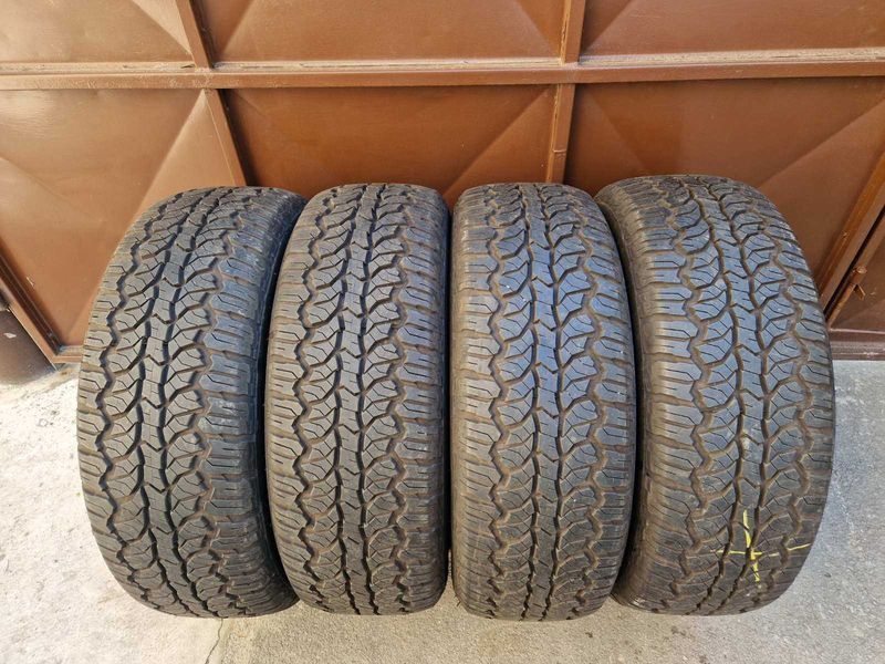 4 Royal R20 275/60
летни гуми
DOT4823