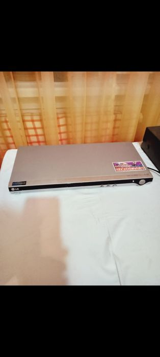Продам DVD проигрыватель