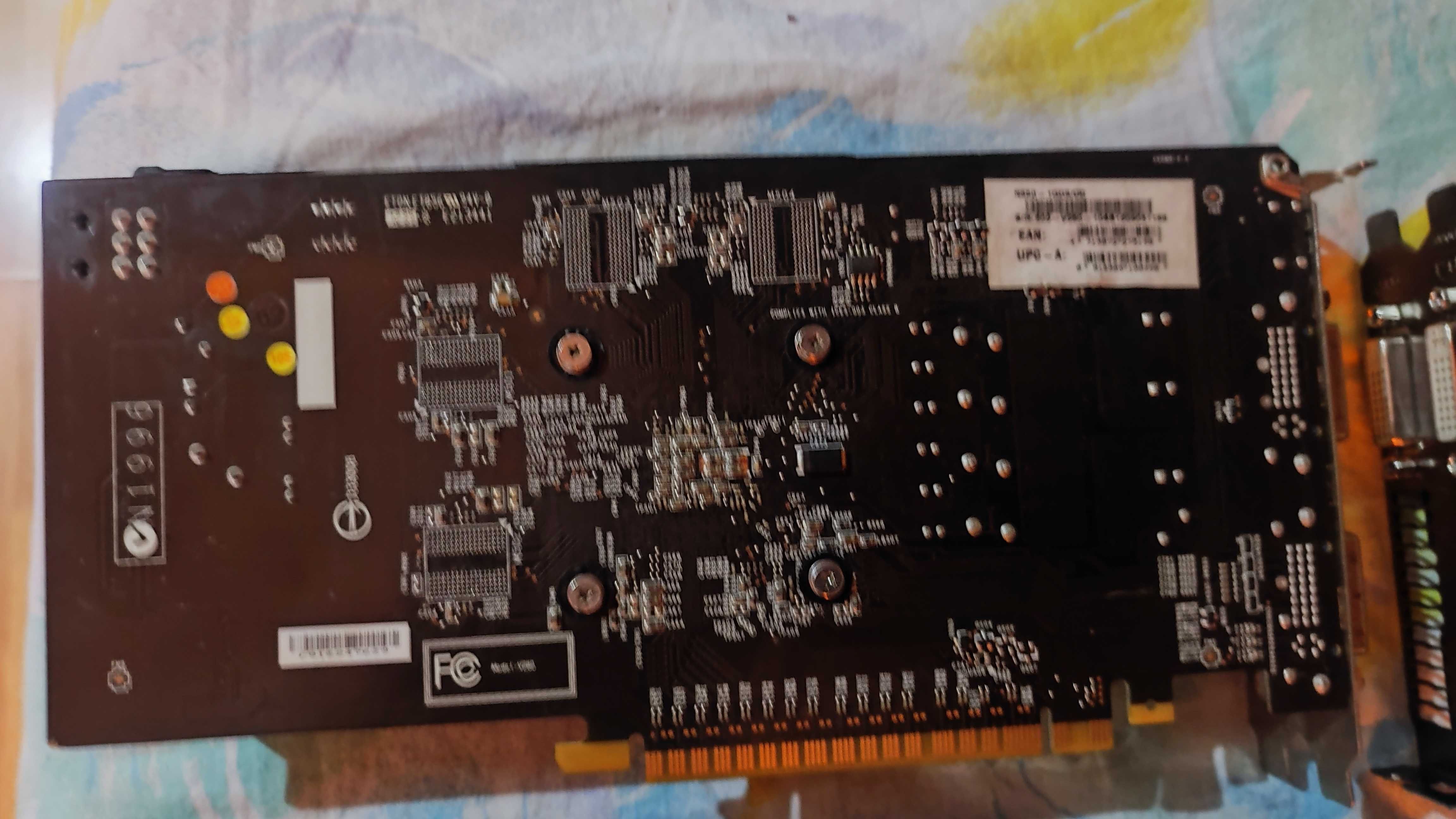 Dezmembrez lot  placi video defecte GTX 650 670 750 760 nu dau semnal