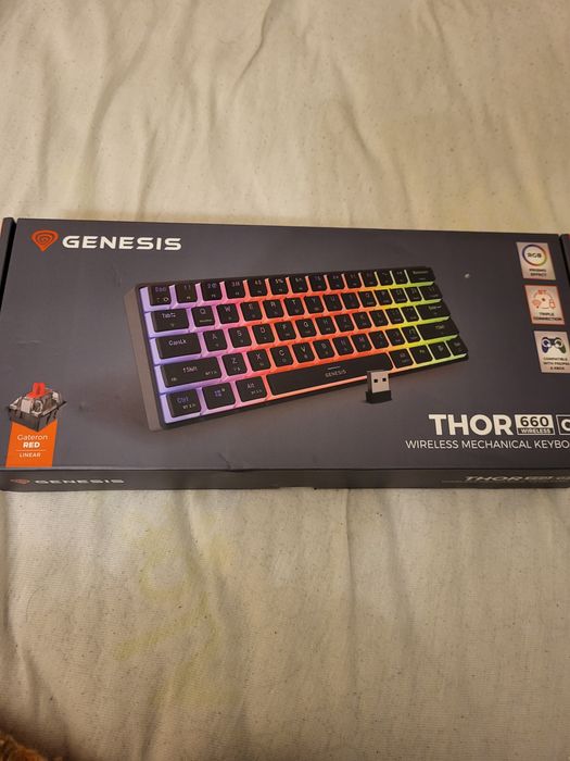 Безжична геймърска клавиатура