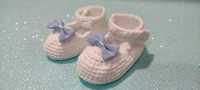 Pantofi crosetati pentru bebe