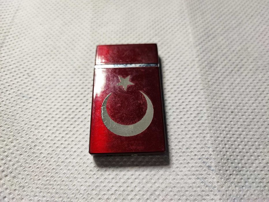 Lot vintage de 8 brichete