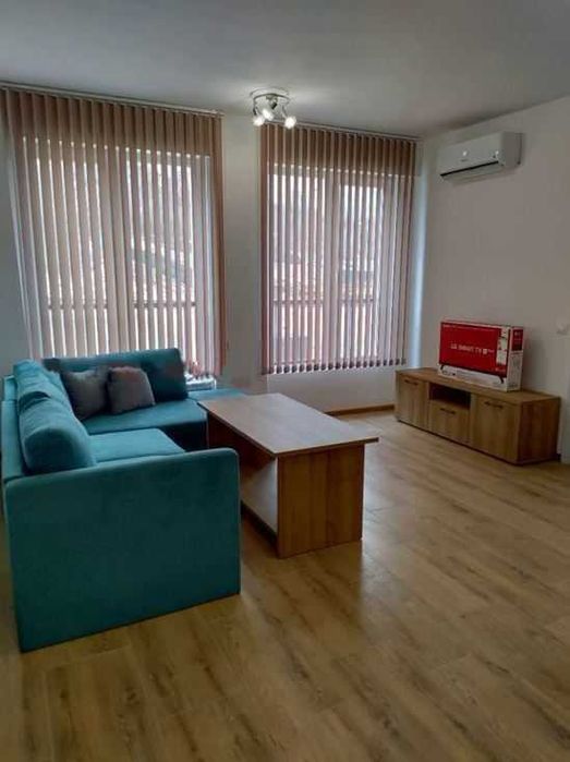 Продава се Двустаен апартамент в София, Младост 4 - 75 кв.м за 2014 €/кв.м - Снимка #2