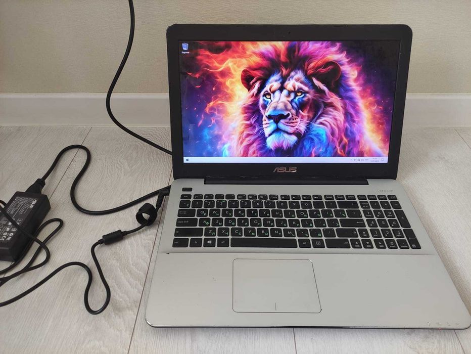 Ноутбук Asus X555LA (i3 / ssd 256Gb / озу 12Gb ) + Windows + Office