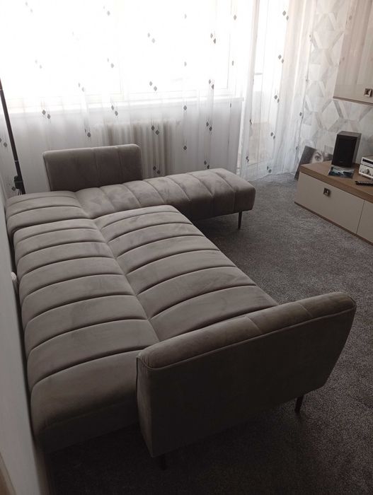 Canapea extensibilă - colțar gri (living, dormitor, cameră, pat, etc.)