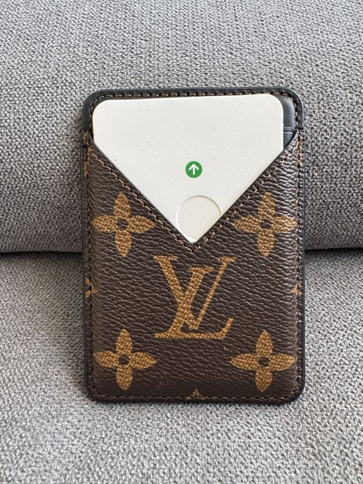 Louis Vuitton Magsafe Card holder