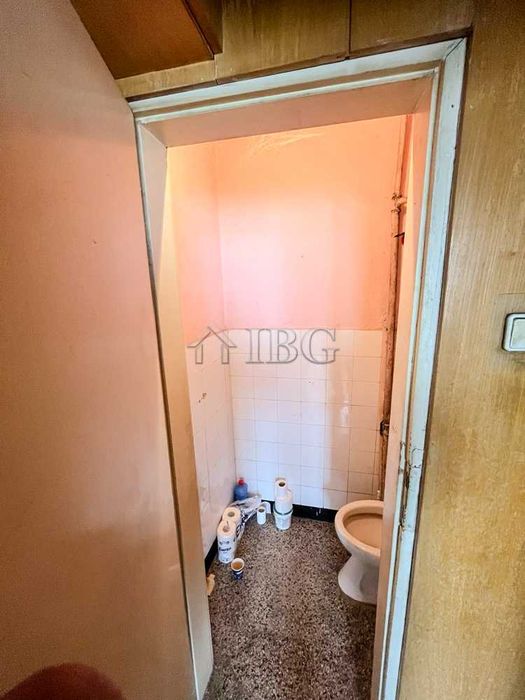 Продава се Тристаен апартамент в Русе, Широк център - 87 кв.м за 1035 €/кв.м - Снимка #7