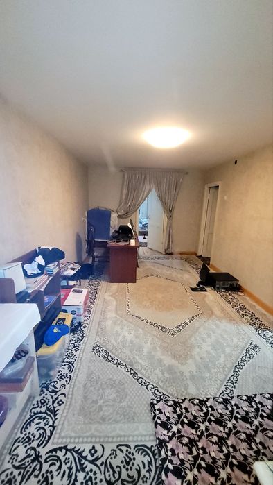 Продаю 2 ком.  лисунова  можна ипатеку