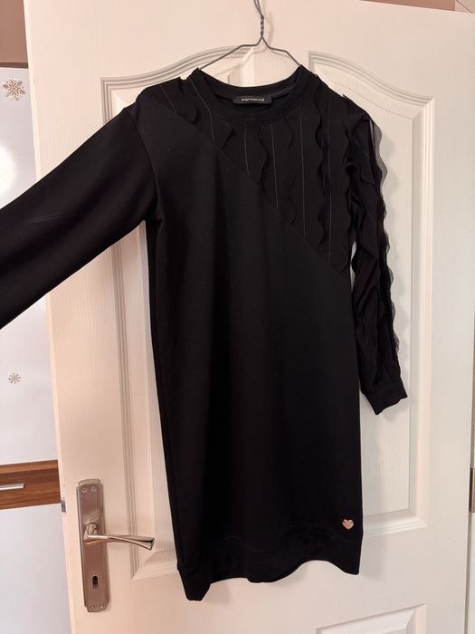 Рокля с дълъг ръкав