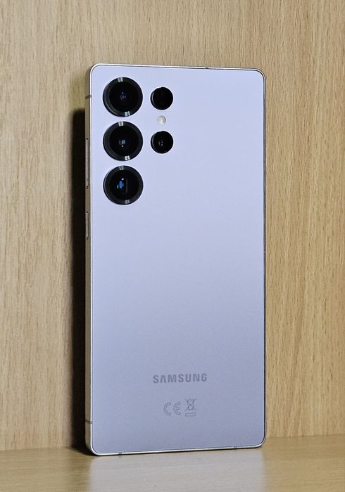 Samsung S25 Ultra 5G 256 GB full box