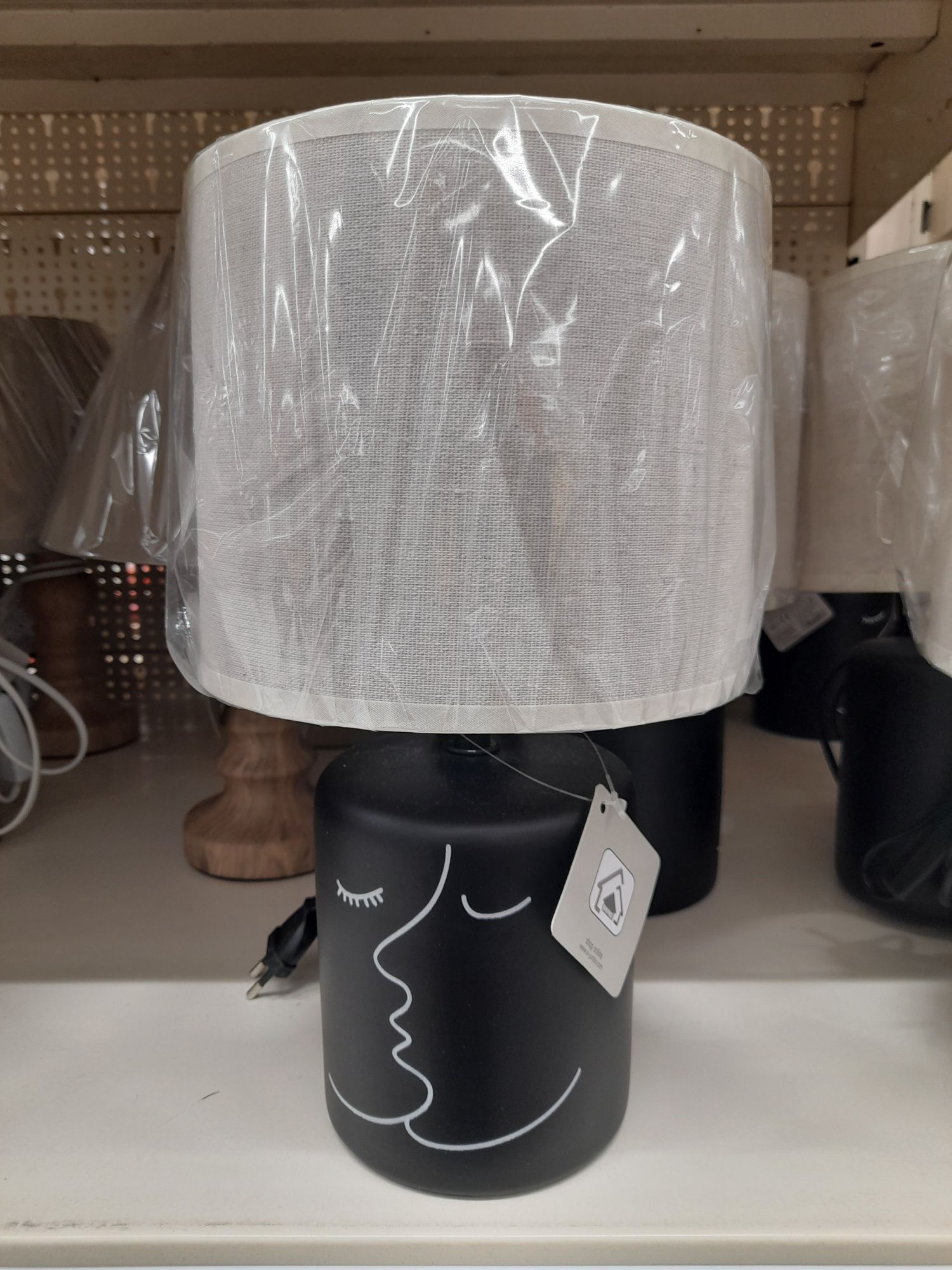 Нощни лампа за дома