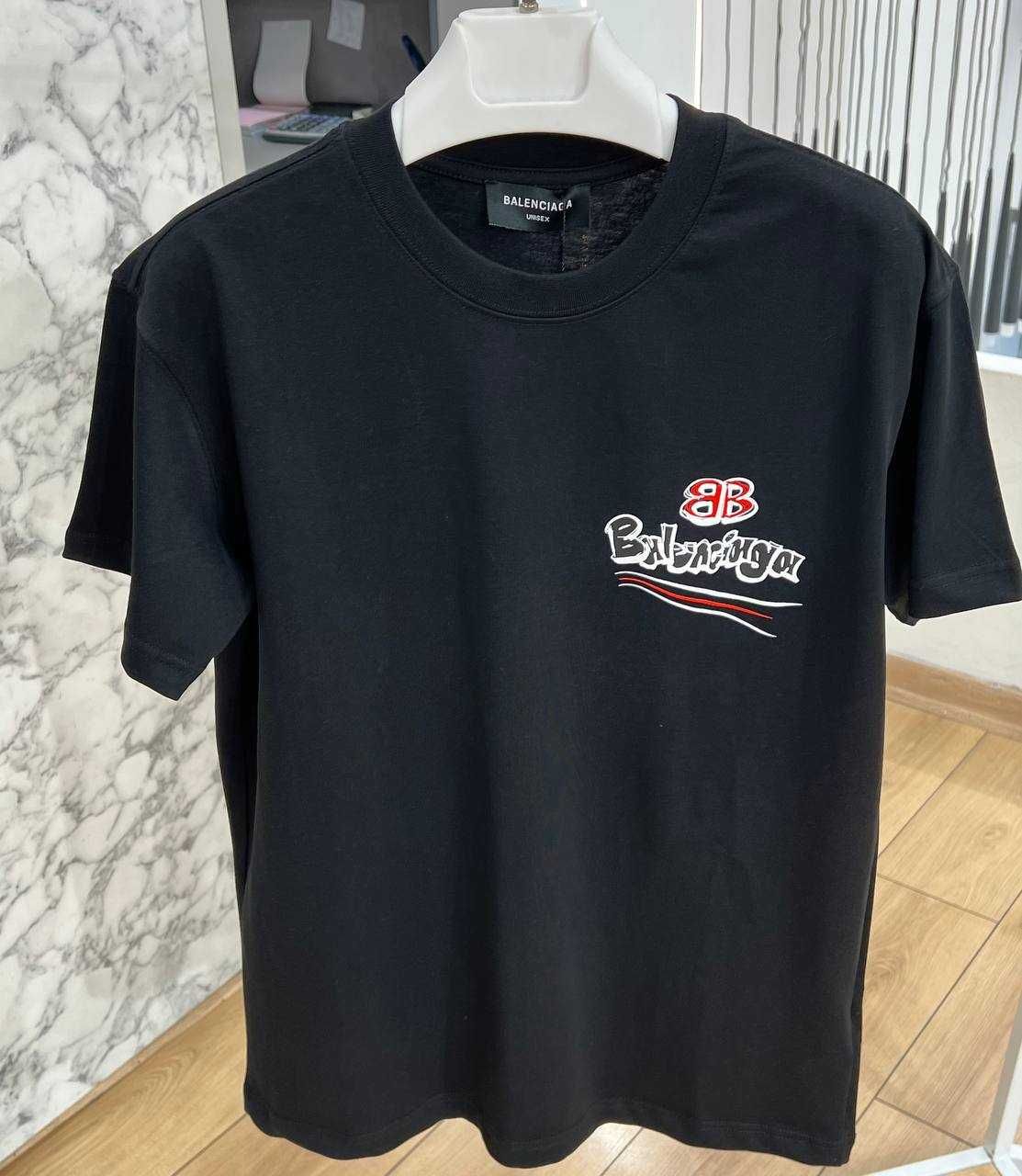 Balenciaga мъжки тениски-Намалени